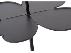 Kovový odkládací stolek černý