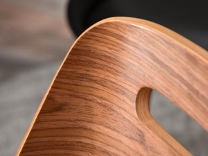 Dřevěná židle Kari, ořech/černá ekokůže